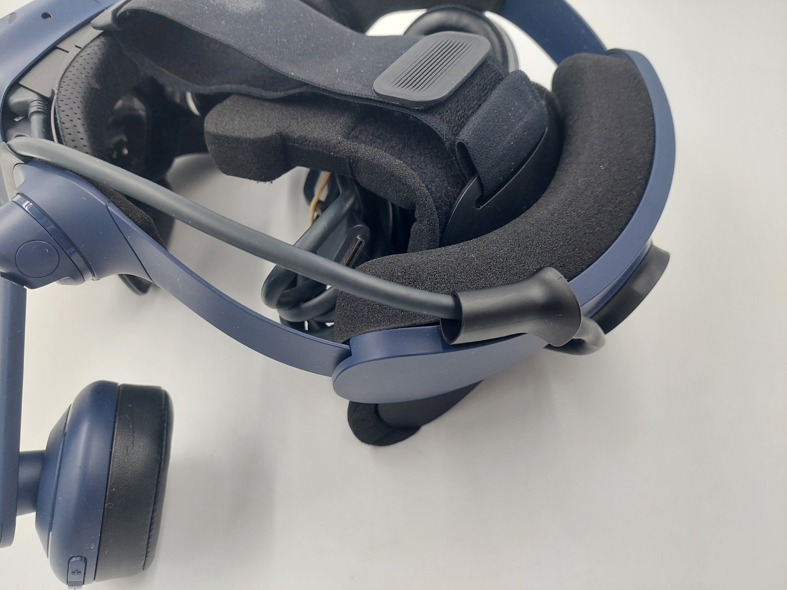 HTC Vive Pro HMD VR Headset with Cable Only (250251)