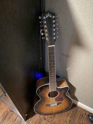 Guild 12 String