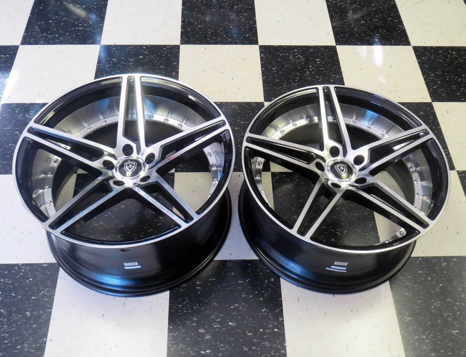 20" Marquee 3258 Wheels for Charger Challenger Magnum Jaguar Maserati 