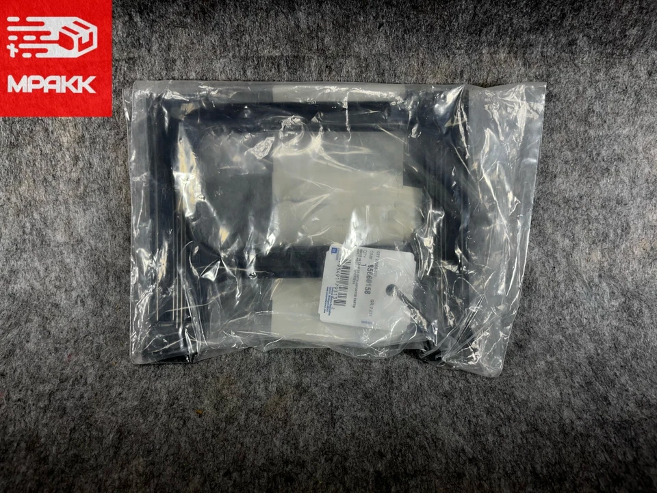 Suporte de montagem central HD 2024-2025 GMC Sierra 2500/3500 fabricante de equipamento original 85660158 - Imagem 2 de 3