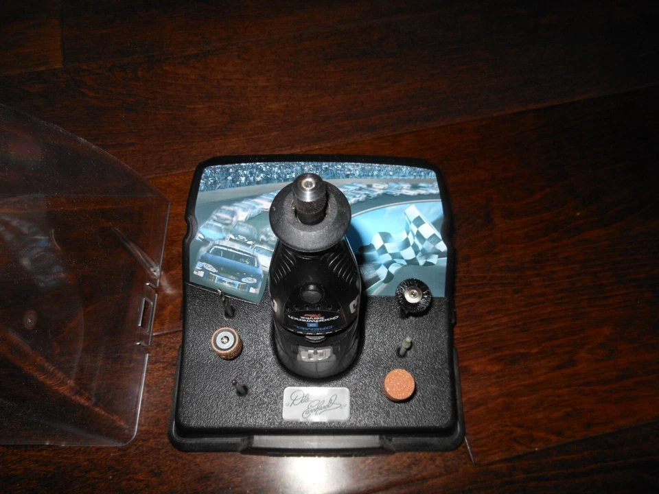 New DREMEL 7.2V Dale Earnhardt #3 NASCAR Driver Series Limited Edition Tool - Image 3 of 4