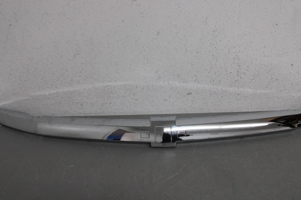 2005 2009 CHEVROLET EQUINOX FRONT CHROME GRILLE MOLDING TRIM Foto 4 de 4