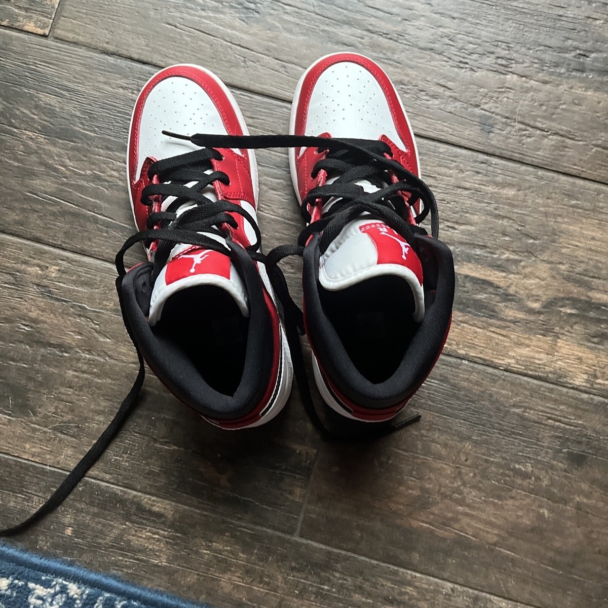 jordan 1 mid chicago size 5