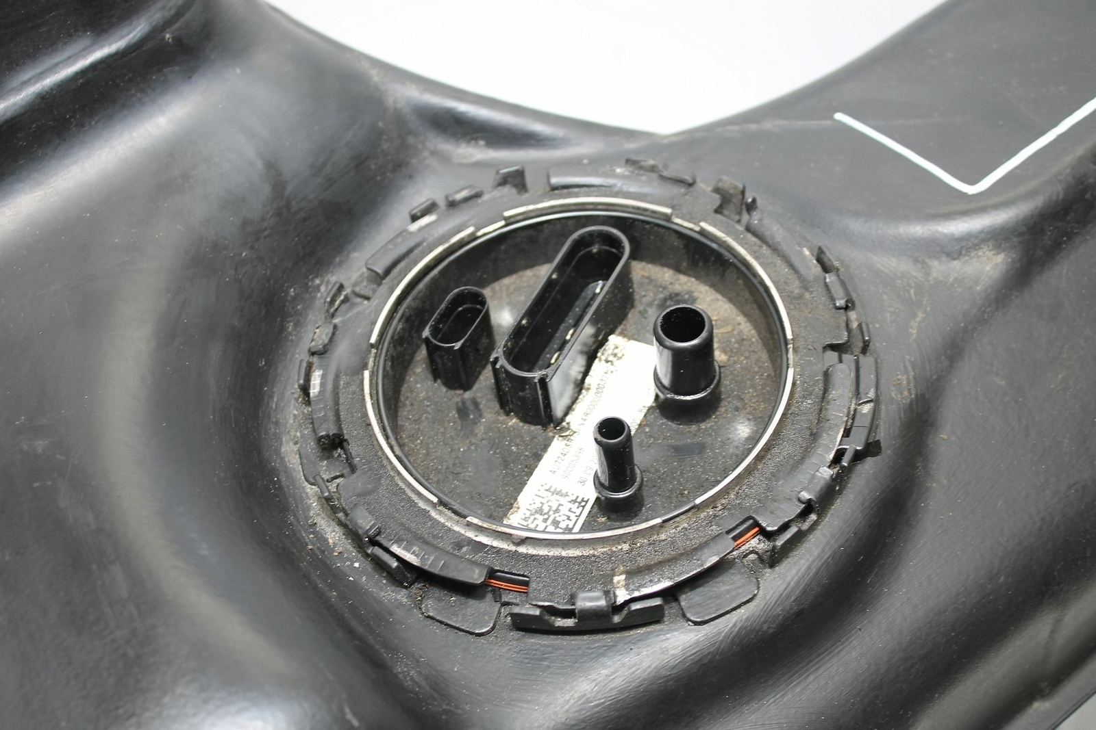 16-21 AUDI R8 V10 PLUS RH RIGHT PASSENGER GAS FUEL TANK RESERVOIR 4S8201022L 