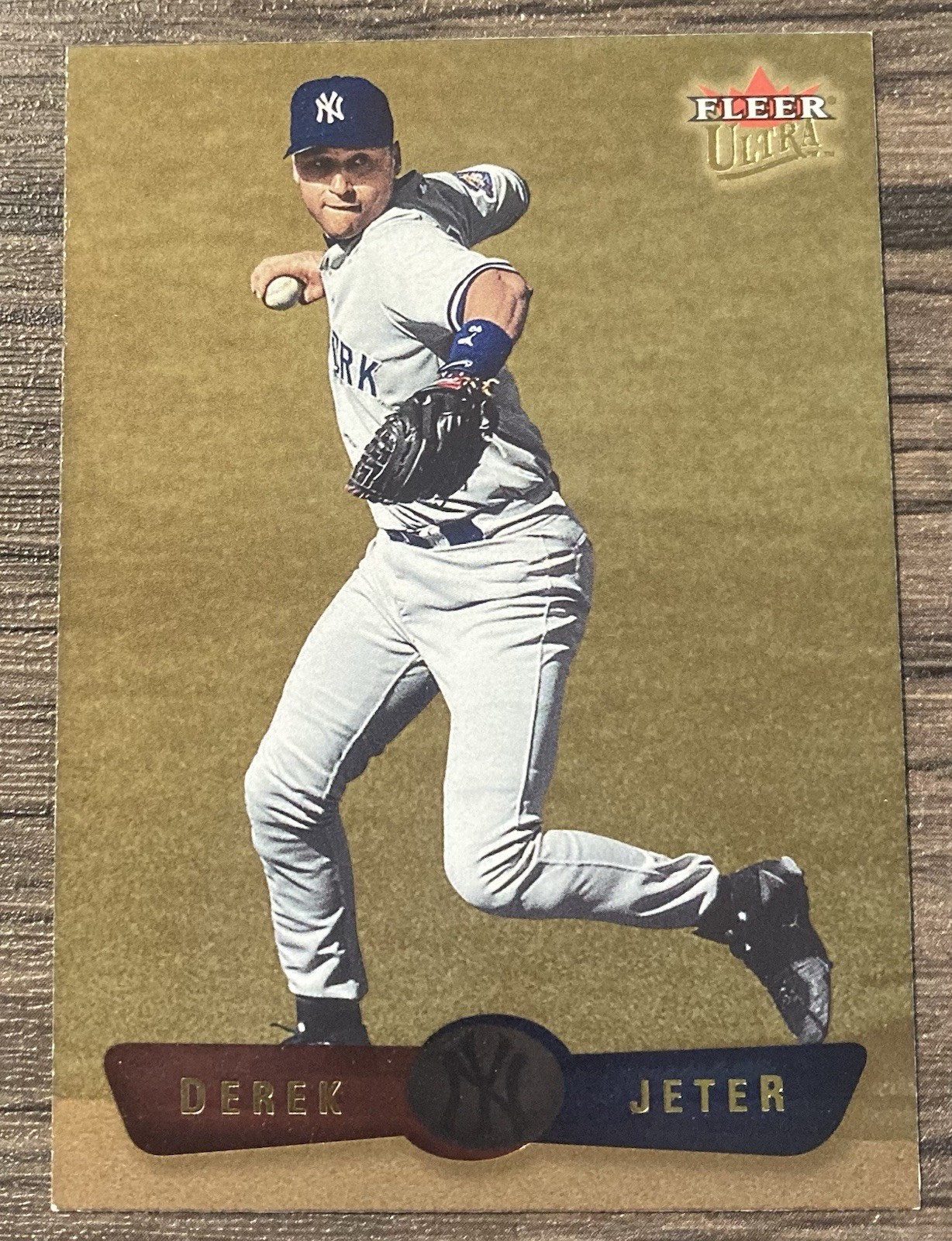 2002 Fleer Ultra Gold Medallion Derek Jeter #2 HOF Yankees
