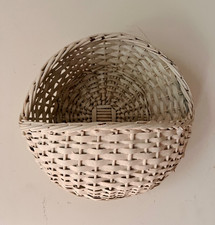 vtg White Willow Wall Pocket Basket-Storage Country-Farmhouse