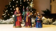 Three Kings Gifts Following the Star Wise Men, Magi with Christmas Star Polyston