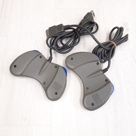 SBOM MULTITAP Hudson Bomberman Sega Saturn Multi Tap with 2 Games &2 controllers