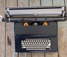 Vintage Olivetti Lexikon 90C Electric Typewriter For Parts Repair thumbnail