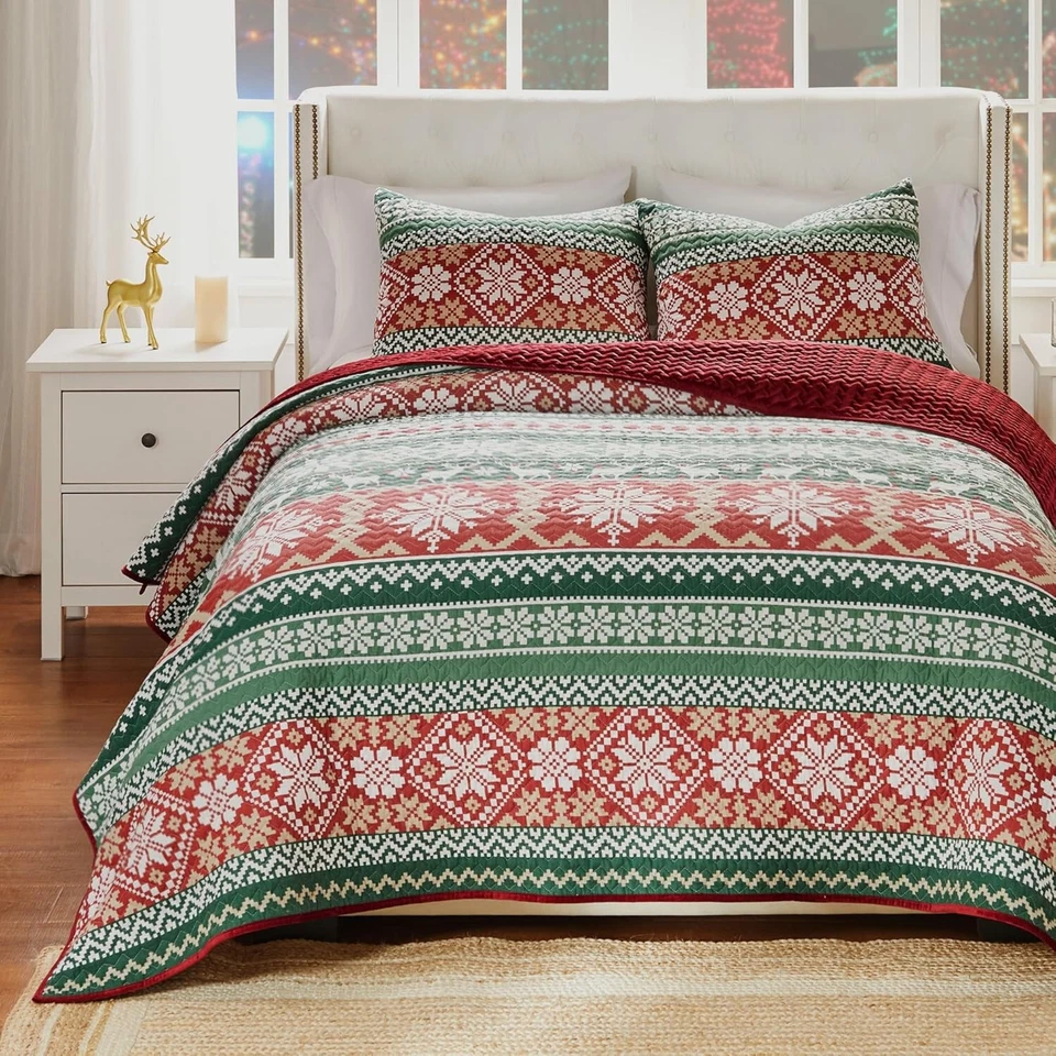 FAIR ISLE CHRISTMAS 3p Queen QUILT SET : RED GREEN SNOW DEER SWEATER HOLIDAY - Image 2 of 4