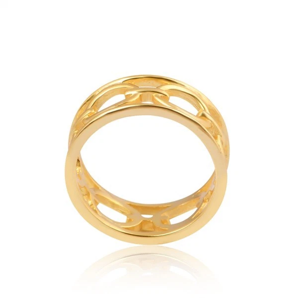 Anillo ancho geométrico llamativo diseño de eslabones enchapados en oro para mujer Foto 4 de 4