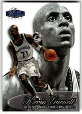 Kevin Garnett [Row 3] #4 Prices | 1998 Flair Showcase | Basketball