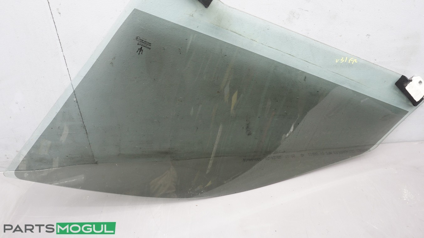2003-12 Maserati Quattroporte Front Right Passenger Door Window Glass Panel OEM