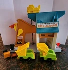 Vintage Fisher Price Little People Lift & Load Depot Set #942 & Accessories