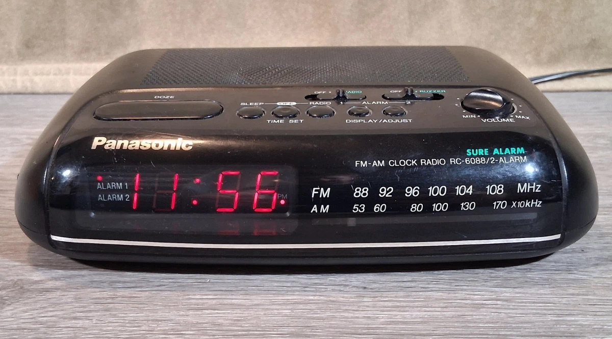 Panasonic Collectible Vintage Alarm Clocks & Clock Radios 1970