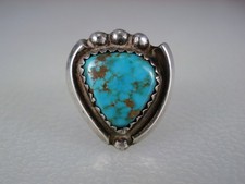OLD NAVAJO STERLING SILVER & ROYSTON TURQUOISE RING size 7.5