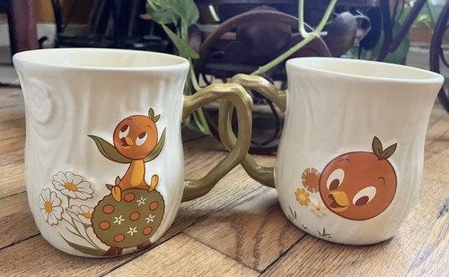 2 Disney Parks Bird Mug EPCOT International Flower Garden Festival Thailand Lot - Picture 2 of 6