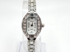Geneva Quartz Watch Womens New Battery Silver Tone White Dial 20mm
