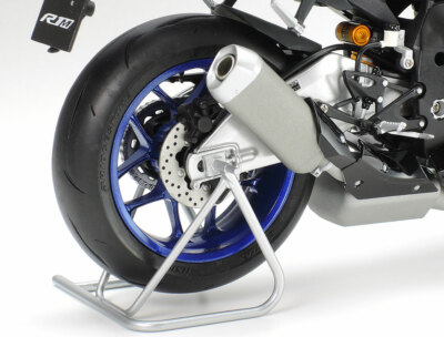 Tamiya 14133 - Yamaha YZF-R1M - 1/12 Scale Motorcycle Series