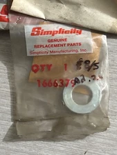NOS Simplicity Part No. 1666379 VINTAGE TRACTOR D81