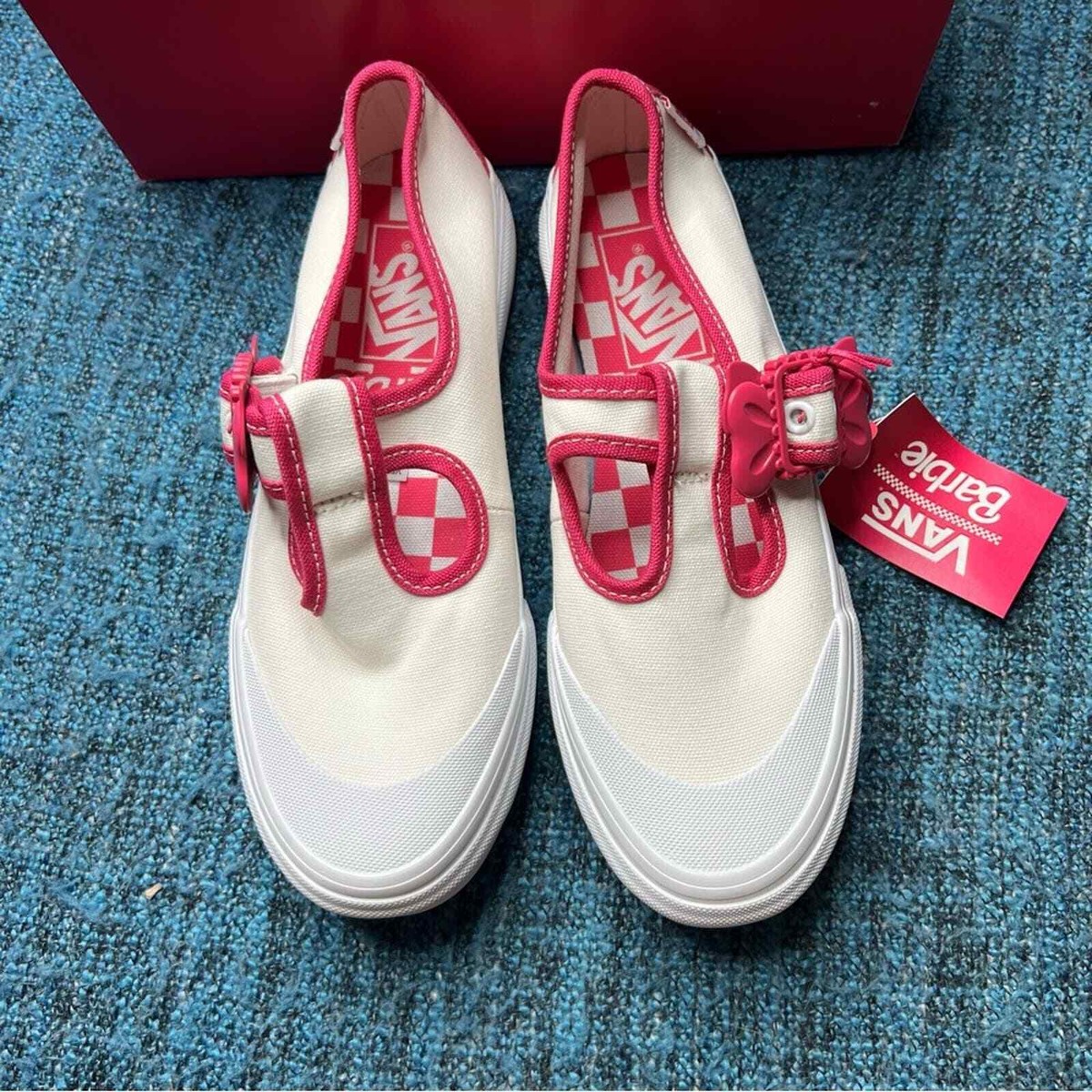 【Vans】☆コラボ☆VANS X BARBIE STYLE 93 DX SHOE Vans x Barbie Style 93 DX Mary Jane Sneakers White Pink