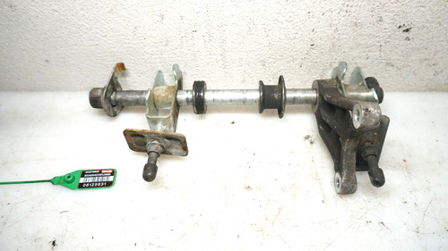 Suzuki GS 500 E Hinterachse komplett GM51B 5631