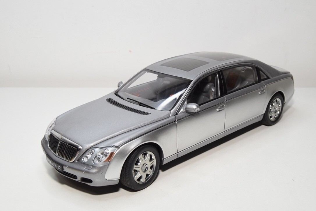 B69 1:18 AUTOART MAYBACH 62 MET. SILVER GREY VNMINT COND. RARE! | eBay