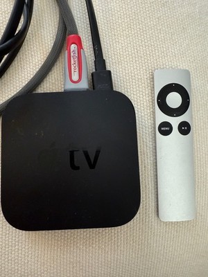 Apple TV A1469 1080P Media Streaming Player W/ Remote ,power Cord,HDMI Cable(024