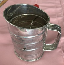 Vintage Bromwell’s 3 Cup Measure Sifter Made in USA Metal Flour Sifter Red Knob