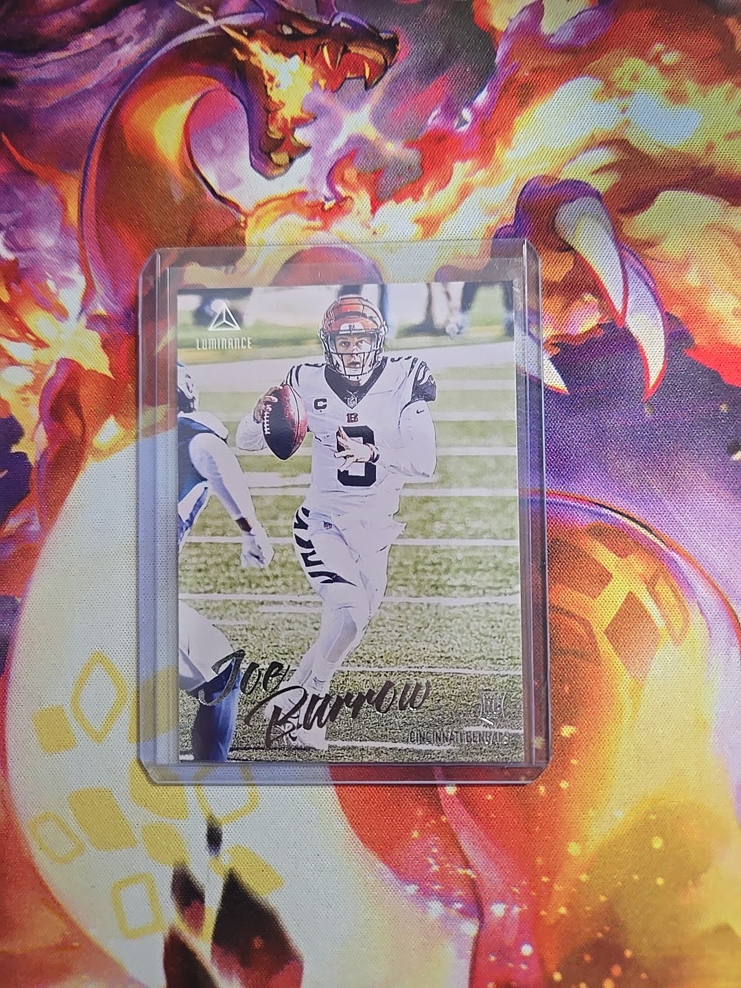 2020 Panini Chronicles Luminance - Joe Burrow (RC) #201