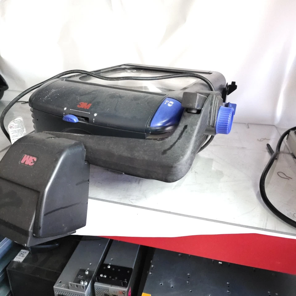 3M 1840 Overhead Transparency Projector. Working, Clean,  - Image 2 of 4