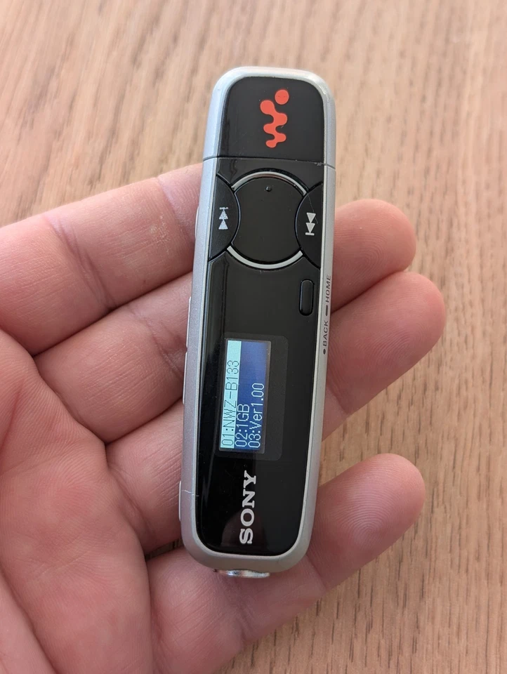 Reproductor de MP3 Sony NWZ-B133 - 1 GB - Grabación de voz - ¡Perfecto! - Imagen 3 de 4