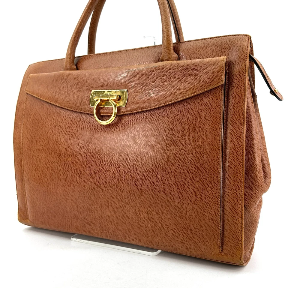 Ferragamo Gancini handbag brown leather authentic - Image 2 of 4