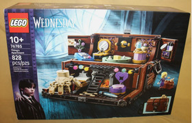 [ BIG SALE ] LEGO Wednesday Thing's Apartment Building Toy 76785