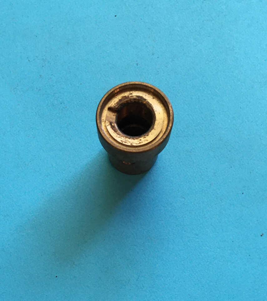 NEW* B1815-563-000-JUKI-HOOK DRIVE LOWER BUSHING-FREE SHIPPING* | eBay