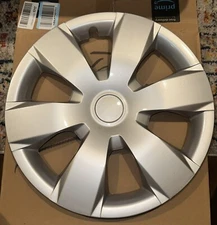 16 “ Wheel Cover Dorman Hub Cap 910-121 fits 07-09 Toyota Camry Brand New