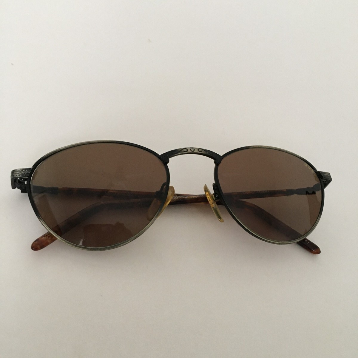 Guess Sunglasses Pewter Frame Tortoise Resin Arms100% UV 
