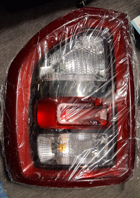 2020 2024 Ford Bronco Right-Hand Tail Light Assembly   Brand New plug n play