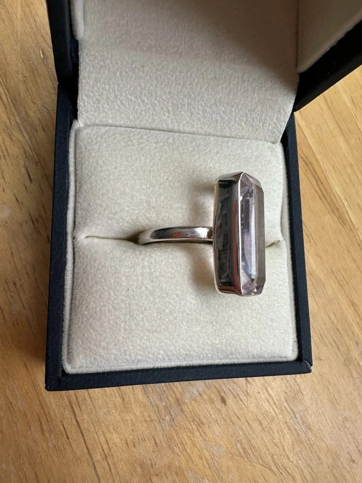 Precioso anillo de kuncita talla 7 Foto 4 de 4