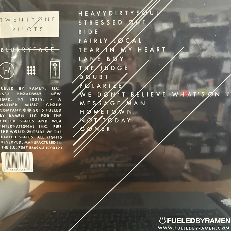 TWENTY ONE PILOTS Blurryface LIMITED EDITION SILVER VINYL NEW SEALED SHIPS NOW - Image 3 of 4