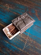 Antike Metall Streichholzschachtel ca. 5 x 4 cm inkl. Streichhölzer aus Sammlung