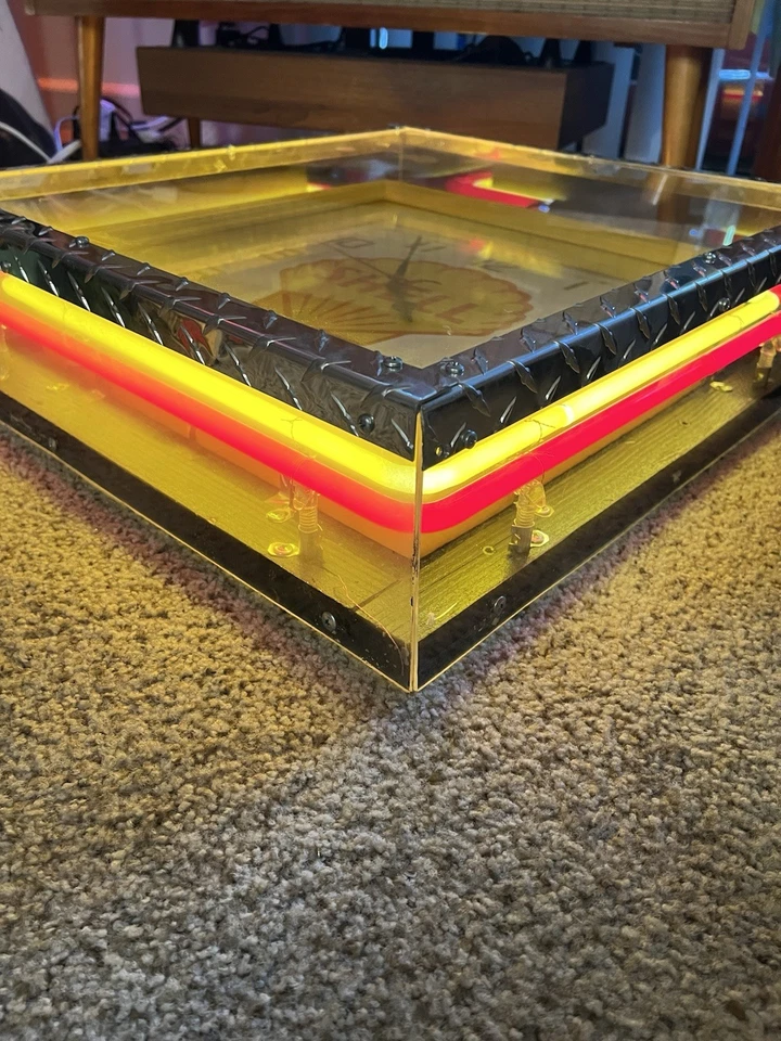 Reloj de tienda/publicidad de neón con carcasa marca de gas y petróleo Foto 4 de 4