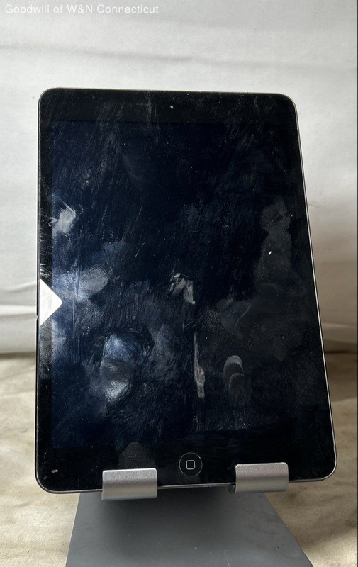 Apple iPad Mini 1st Gen A1432 7.9" Wi-Fi Tablet Black FOR PARTS