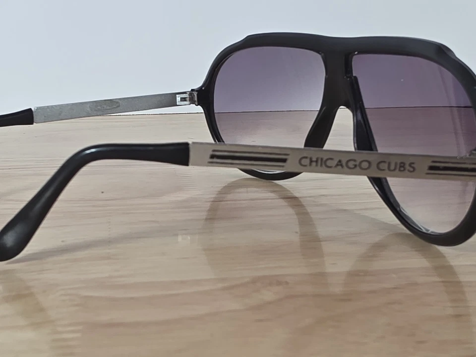 Gafas de sol vintage de aviador de los Chicago Cubs lentes negras degradadas MLB fanático del béisbol Pr Foto 4 de 4