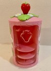 Strawberry Shortcake Spinning Wardrobe w/Hangars, Shelves and Mirror — photo 1