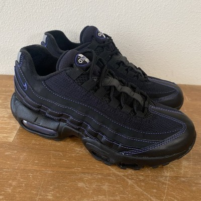 Nike Air Max 95 Black With Purple Contrast Stitching II4053-008 - Size 6Y