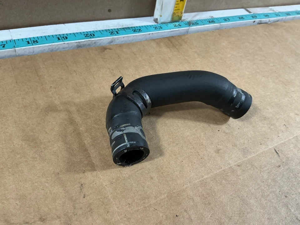 Manguera de agua Audi A4 Quatro 2008-2016 06D121058Q, 06D 121 058 Q OEM Foto 3 de 4