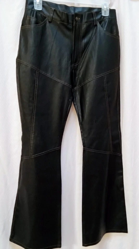 Womens Black Faux Leather Pants, Outer Edge size 7 Ex. Condition - Image 2 of 4