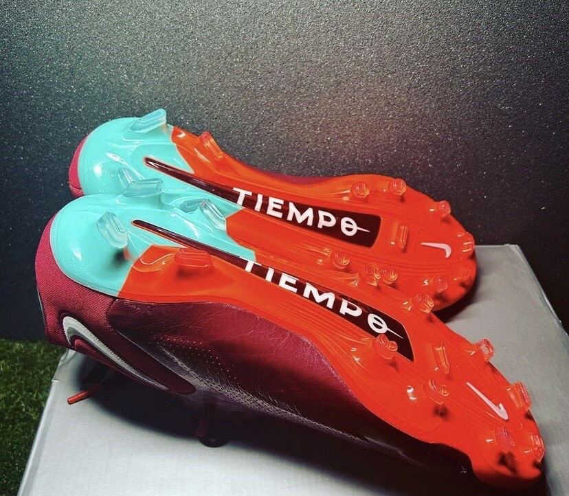 mens nike football boots size 9 eBay