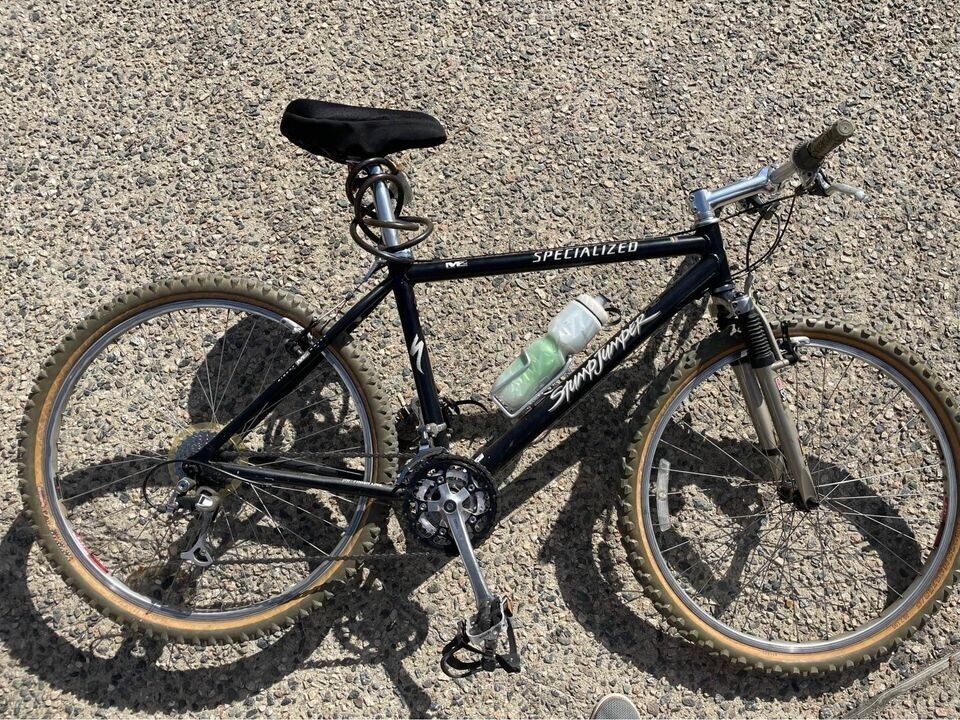 1995? Specialized M2 StumpJumper Mountain Bike All Original 1995? Specialized M2 StumpJumper Mountain Bike All Original
